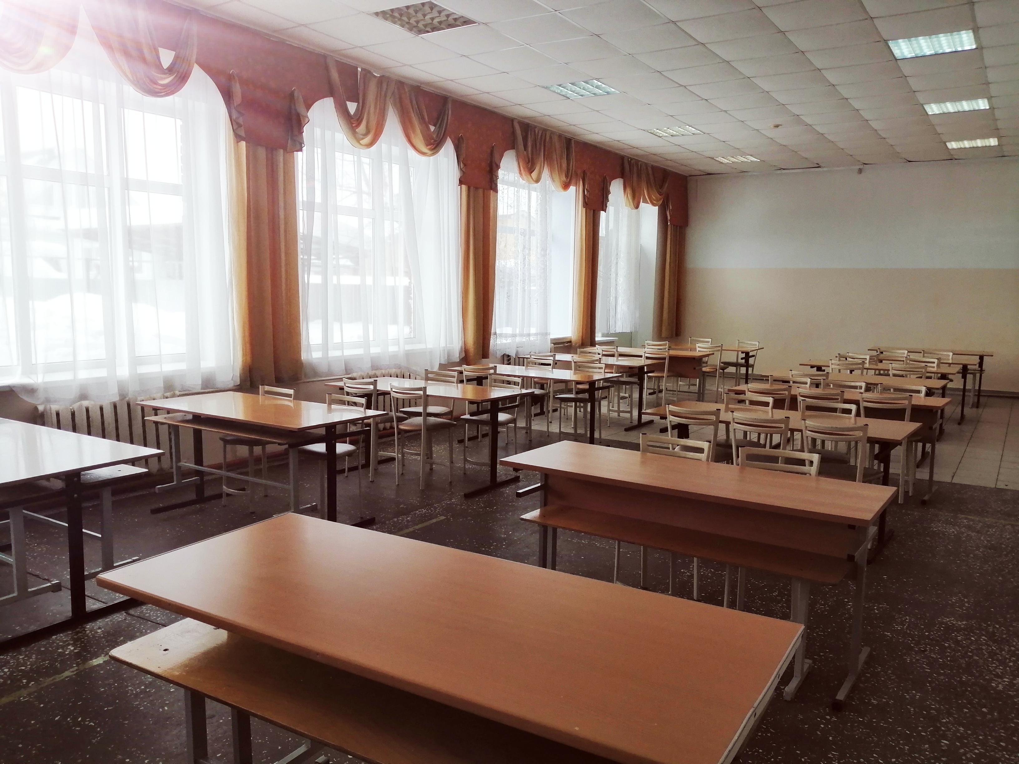 Столовая МБОУ СОШ № 15