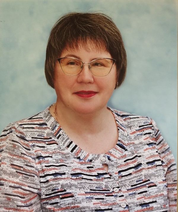 Алтынцева Елена Ивановна.